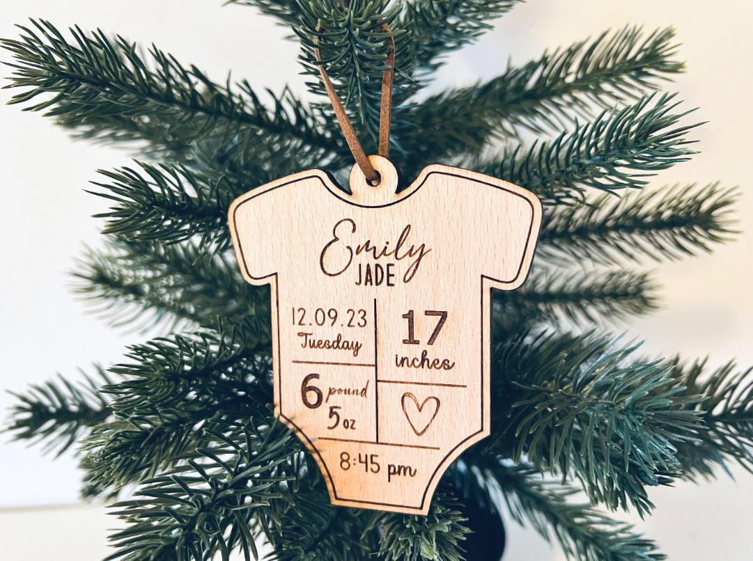 Personalised Babyâ€™s First Christmas Bauble, Tree Ornament, Engraved, Keepsake Xmas Bauble, Gift, Decoration, New baby present boy or girl.