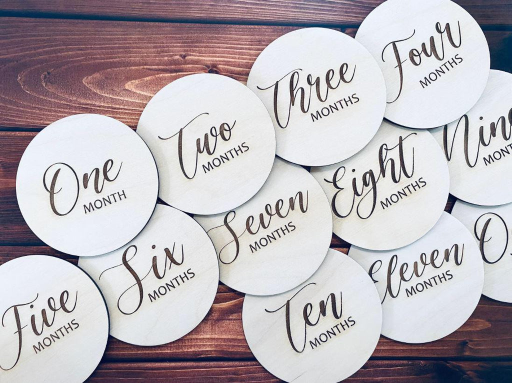 Wooden Monthly Milestone Discs For Baby Photos, Photo Prop, Baby Milestone Cards, Baby Shower Gift, New Baby Name Sign, New Baby present