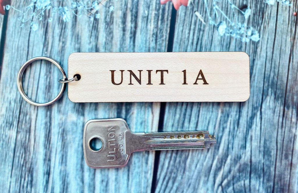 Personalised Keyring, Key Fob, Custom Hotel/Holiday Lets Keyrings, Shed, Car, Garage Key, KeyChain, Key Labs, Organisation