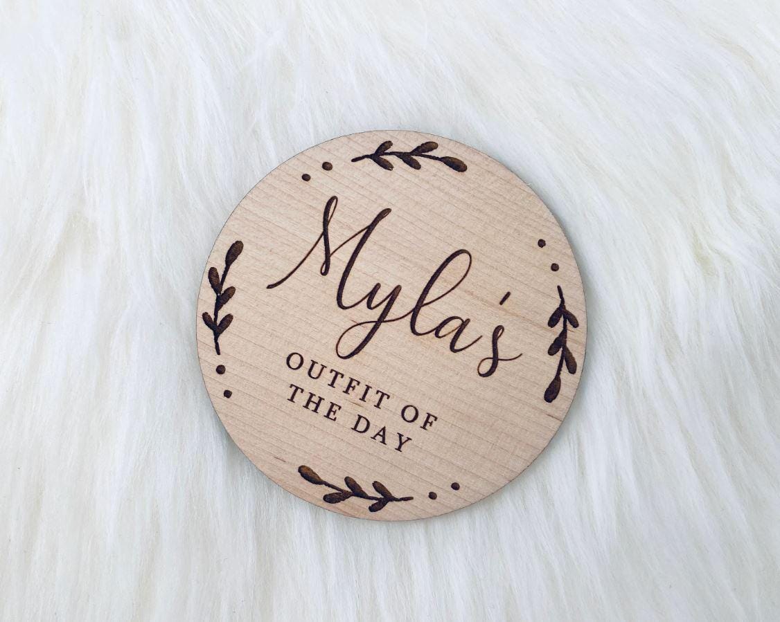 Personalised Baby Outfit of The Day Disc: Maple Wood Photo Prop.