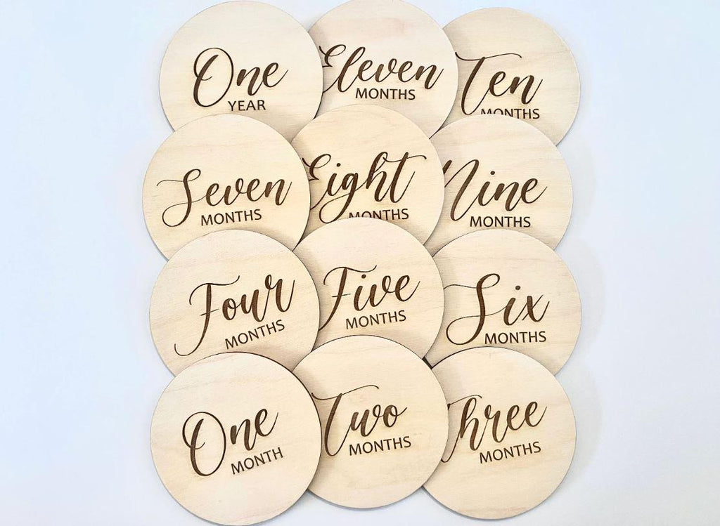 Wooden Monthly Milestone Discs For Baby Photos, Photo Prop, Baby Milestone Cards, Baby Shower Gift, New Baby Name Sign, New Baby present