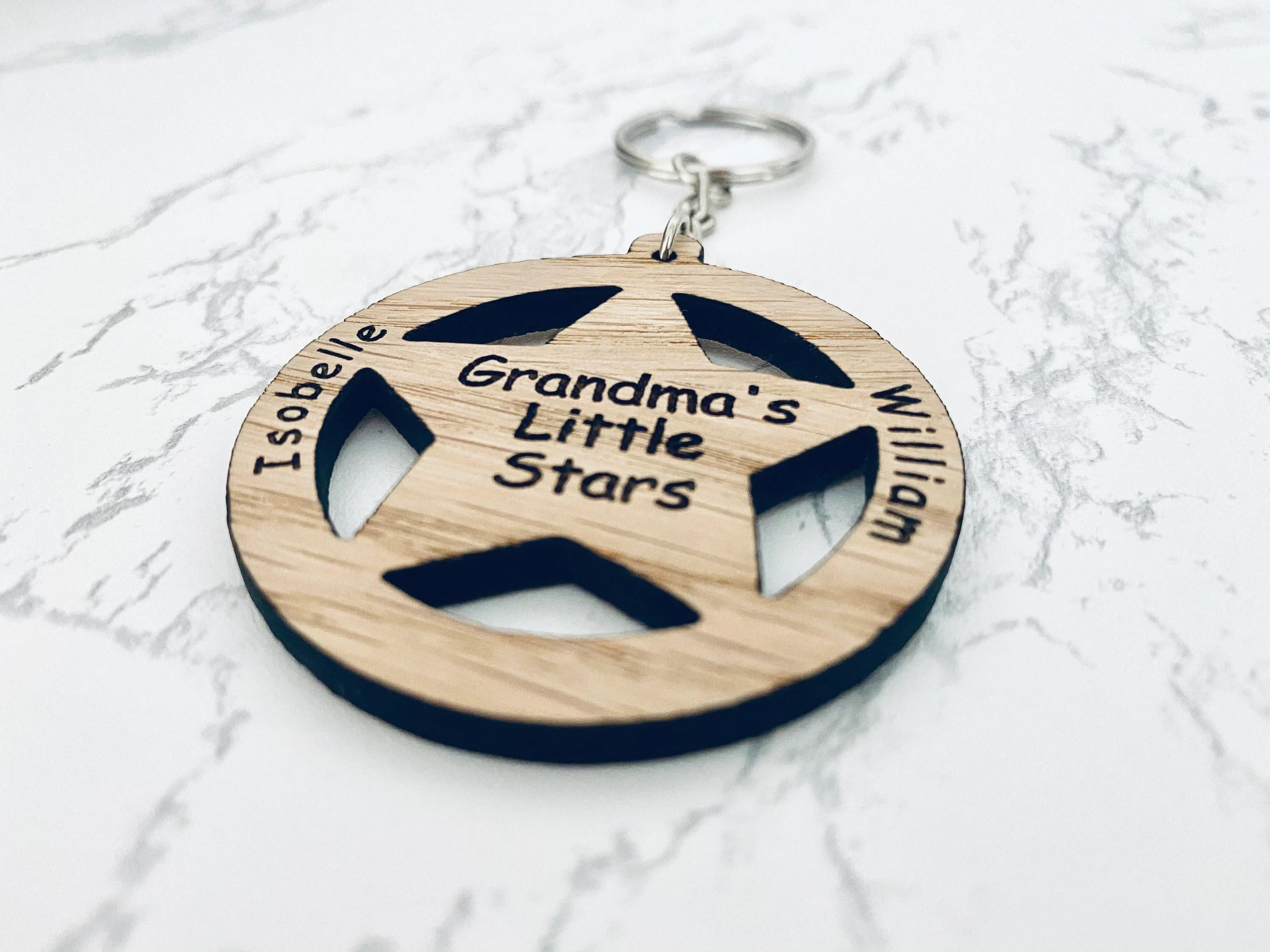 Personalised Wooden Little Stars Keyring For Mum Mummy Grandma Grandpa Mothers Day Keepsake Gift For her Christmas birthday